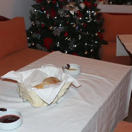 Vendégház Vila Mikasa 2*